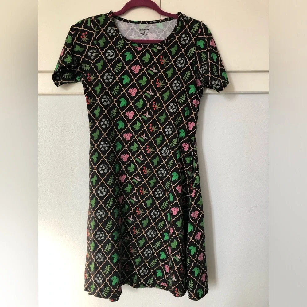 Svaha Size S Poisonous Plants Dress EUC - Picture 1 of 7